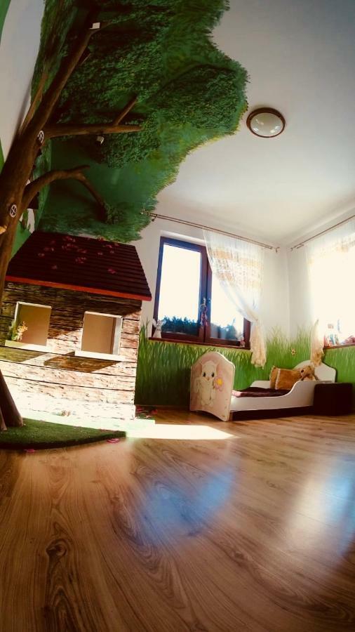 Nibylandia Dom Pod Lasem Nowa Wies Grodziska Экстерьер фото